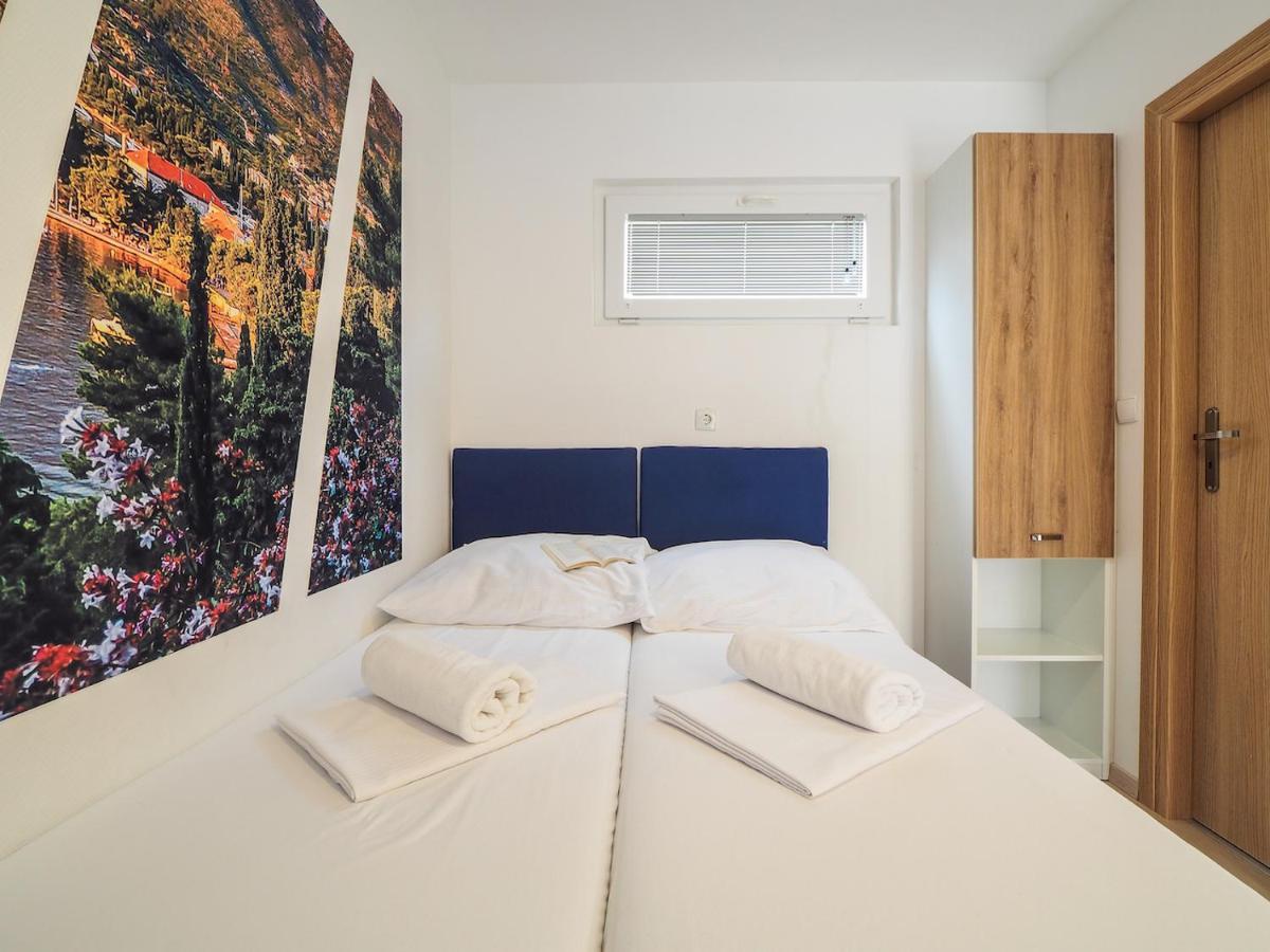 Mediteran Travel Mobile Homes Basko Polje Baška Voda Zewnętrze zdjęcie
